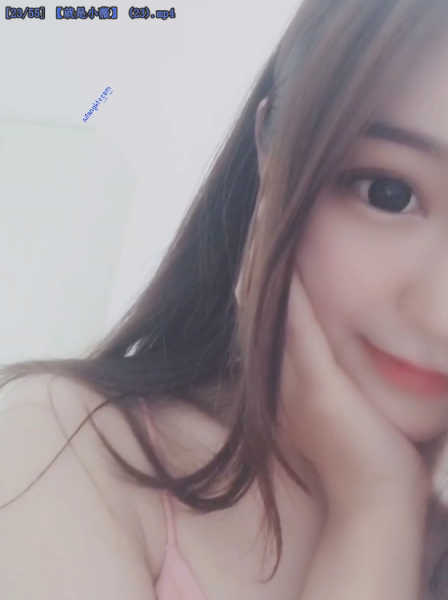 绿茶主播【就是小薇】福利视频【60v/1.27G】