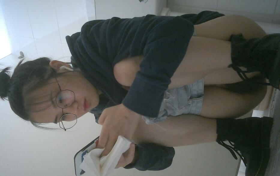 珍藏高清原版 无水印ce所tou拍抄底  69部 16.1GB大合集