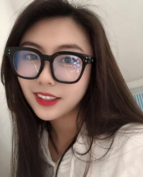 高端私密群美女如云内部福利15季 合集-PR社福利姬