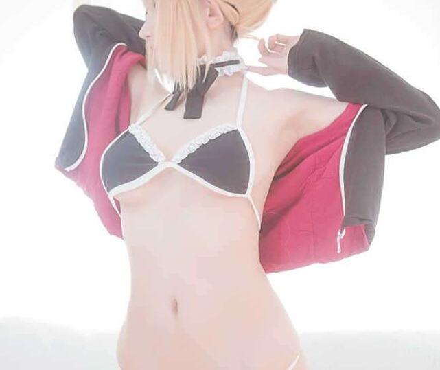 Hokunaimeko  25套性感写真合集