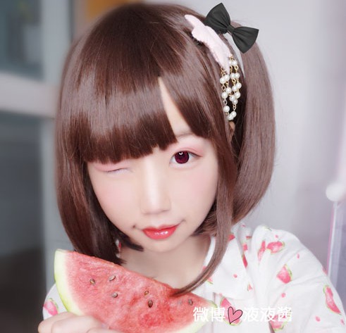 【合集下载】液液酱YeYe 图片+视频 41套合集下载 共5.5GB