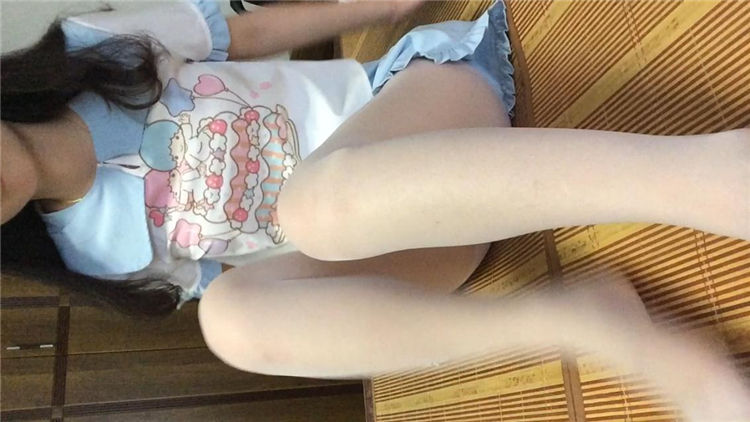 【合集下载】 小兔牙(兔牙酱儿) 7V视频 共9GB-PR社福利姬 【合集下载】 小兔牙(兔牙酱儿) 7V视频 共9GB-PR社福利姬