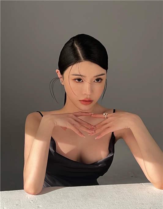 金希儿（Cindy） – 微密圈合集 [1367P/74V/2.15G]