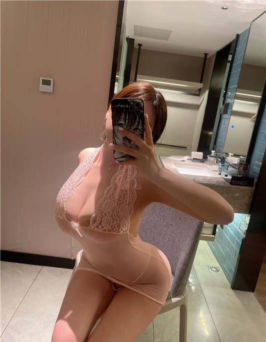 奶宝妹纸 – 居家小情趣 [28P/13V/273MB]