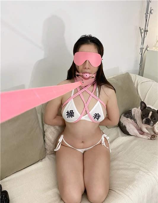 铁锤姐姐 – 快把绳子还给我 [22P/5V/281MB]