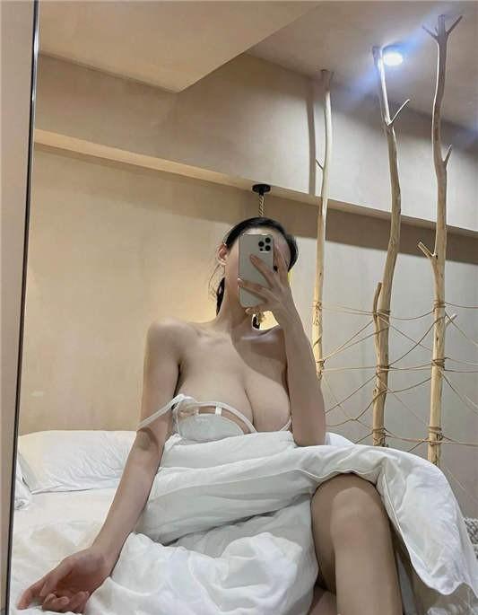 左公子666 – 今天嘉宾贴很辣 [15P/35MB]