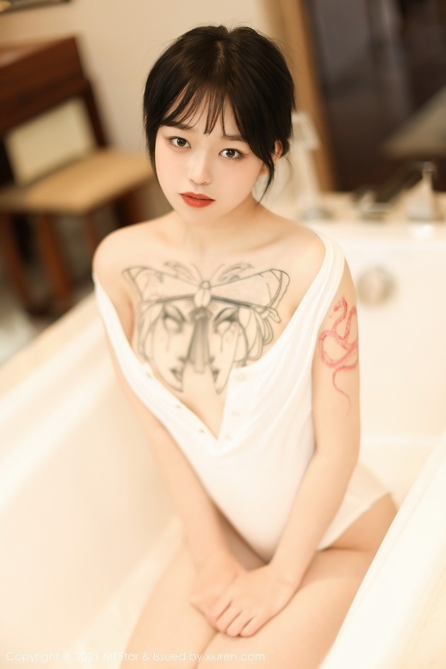 [MFStar范模学院] 2021.05.17 Vol.496 奶瓶子 [48P390MB]