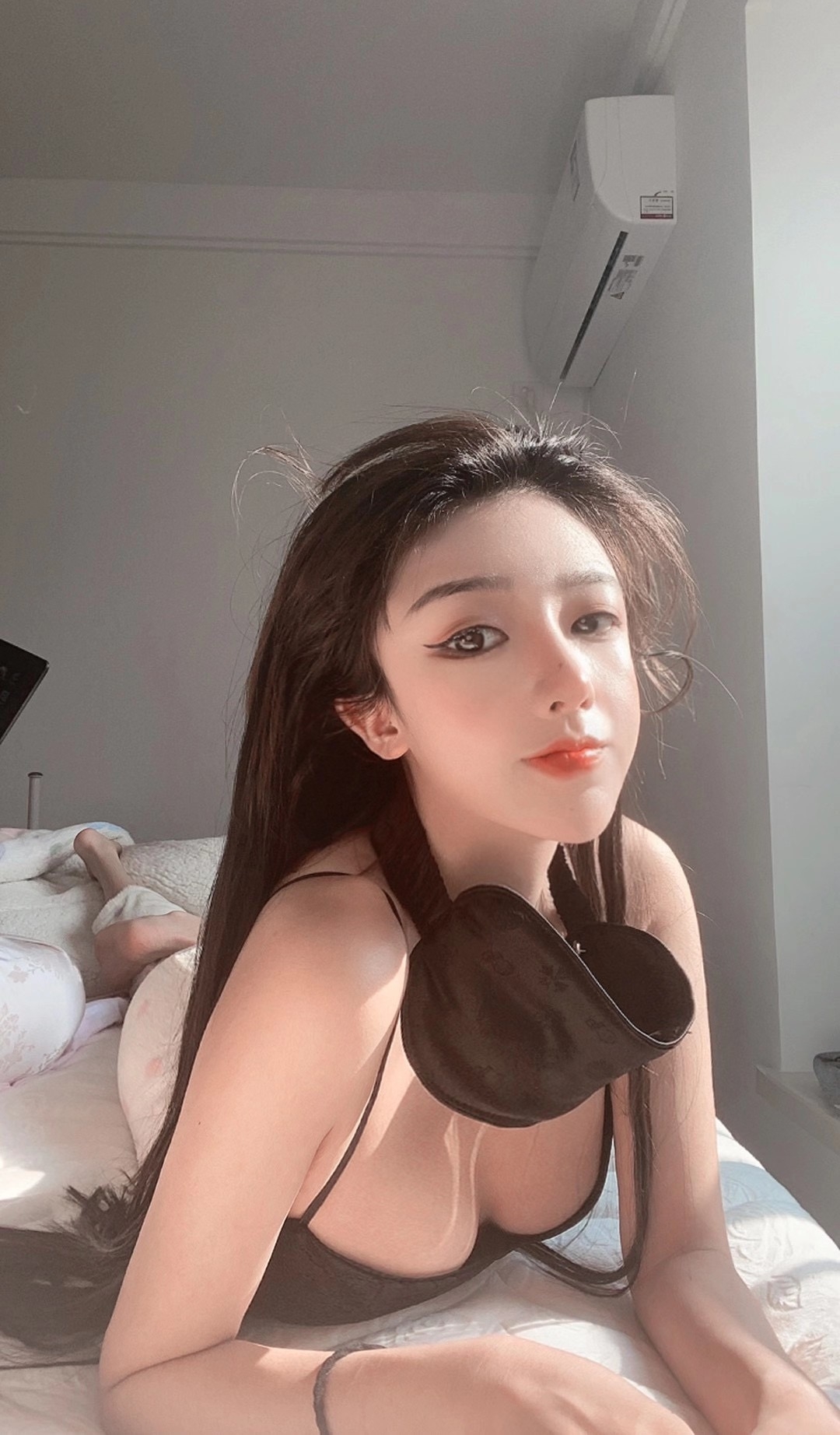 斗鱼舞蹈区女主播【橙子欣】被圈哥流出资源