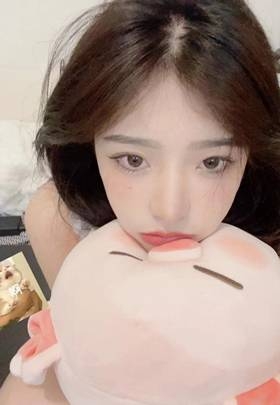 斗鱼舞蹈区女主播【橙子欣】给圈哥的福利爆料流出