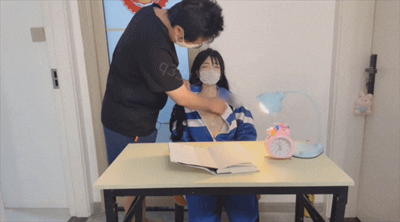 【欢乐谷】剧情演绎:校花的噩梦 捂晕捆绑炮击(磁力)