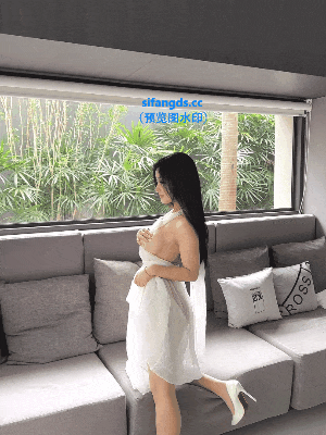 【独家破解资源】✨秀人网 谭小灵✨真空无内漏毛 泡泡浴漏奶头+剧情被下药91P原图+3V